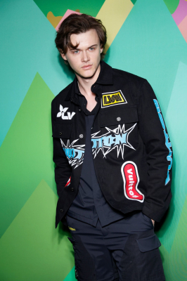 5B14577111215D_5BLouis_Vuitton__-_Photocall_-_Paris_Fashion_Week_-_Menswear_Fall-Winter_2023-20245D_f.jpg
