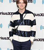 Filename=5B15033803805D_5BCelebrities_Visit_SiriusXM_-_June_282C_20235D_f.jpg
Filesize=1695KiB
Dimensions=1666x2500
Date added=25.03.26 5B15033803805D_5BCelebrities_Visit_SiriusXM_-_June_282C_20235D_f.jpg