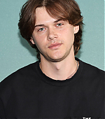 Teen_Vogue___Cast_Of_The_Summer_I_Turned_Pretty_Celebrate_28429.jpg